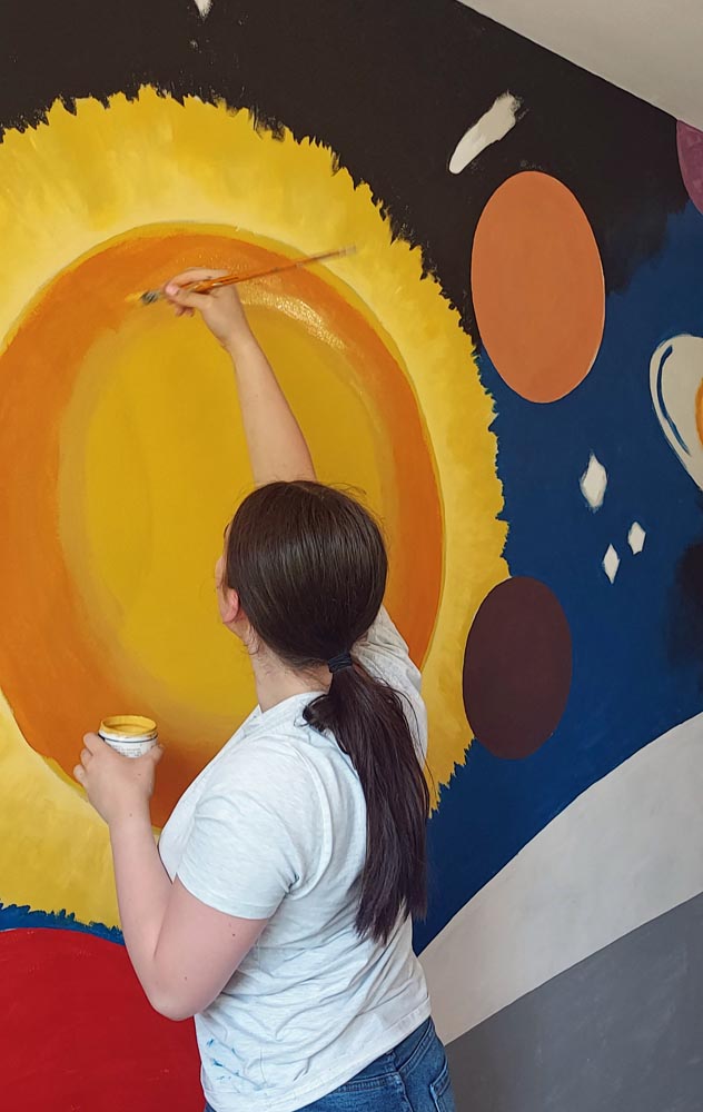maddie painting space room